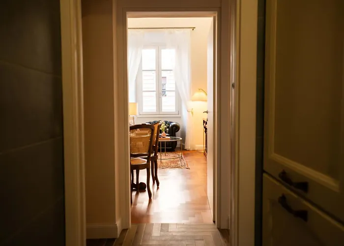 Romantica Flat Near Borghese Apartament