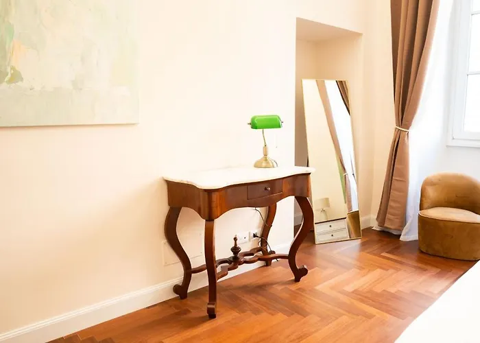 Romantica Flat Near Borghese Rzym